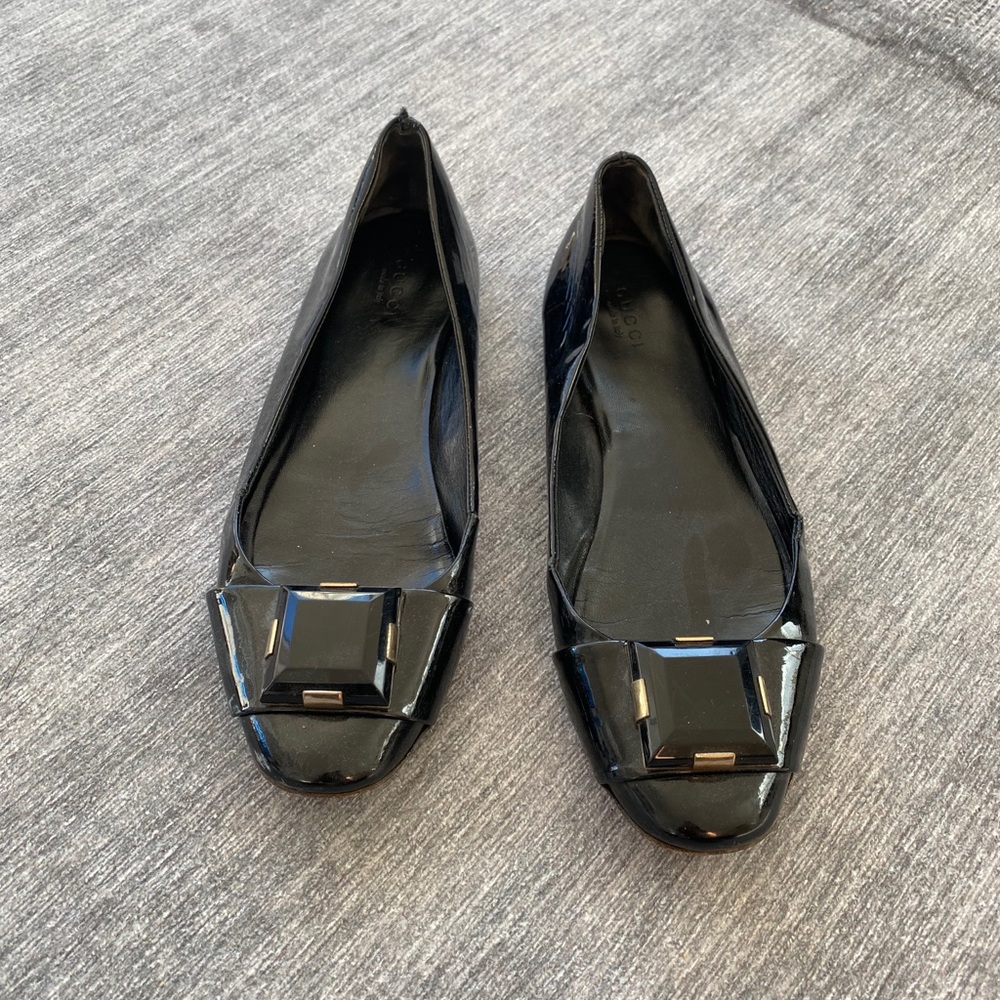 Gucci jeweled flats